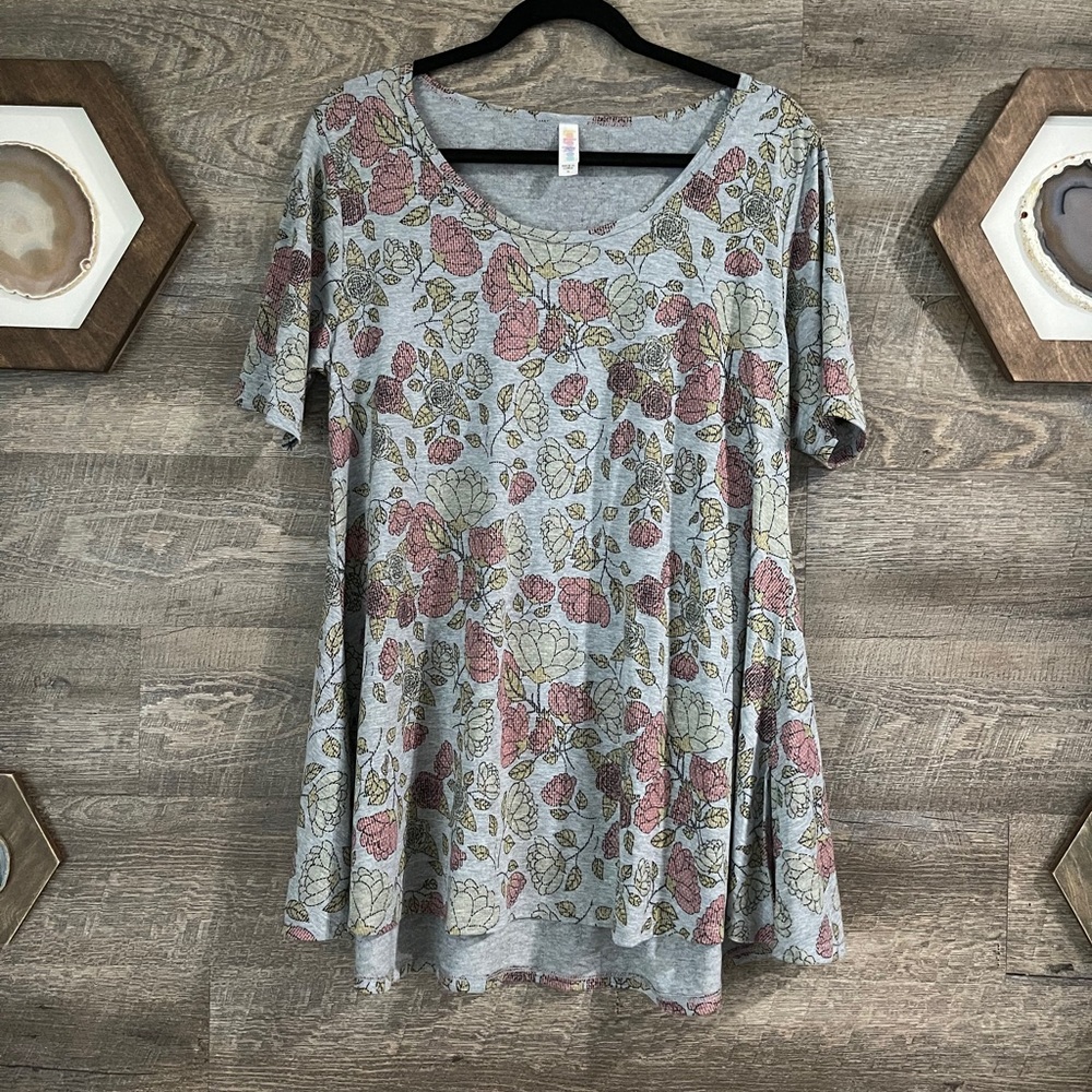 NWOT, Lularoe Perfect T, Floral gray print